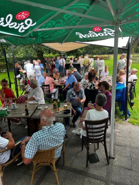 Brummen uitgaansmiddag senioren ouderen alleenstaanden singlesmiddag 60+ singlesborrel 22 juli 2024 DatingOost De Vroolijke Frans Dating Oost DatingOost datingsite datingbureau relatiebemiddelingsbureau relatiebureau Almelo Zutphen Brummen singlesborrel alleenstaande alleenstaand weduwnaar weduwe vrijgezel single achterhoek singlesactiviteiten Twente 
